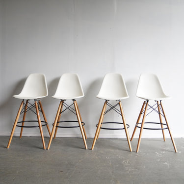 Authentic Herman Miller Eames (Set of 4) Counter stools