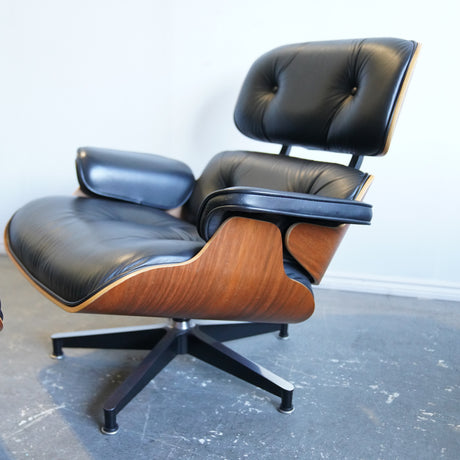 Authentic Herman Miller Eames Lounge Chair
