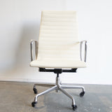 Authentic! Herman Miller Eames Aluminum Executive Group Chair