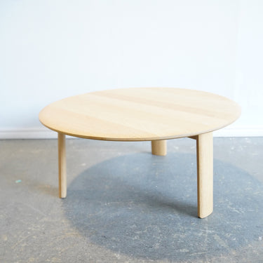 Hem alle coffee table large in oak