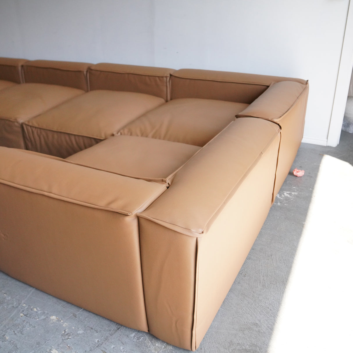 OFS 6 Piece Hinchada Modular sectional sofa