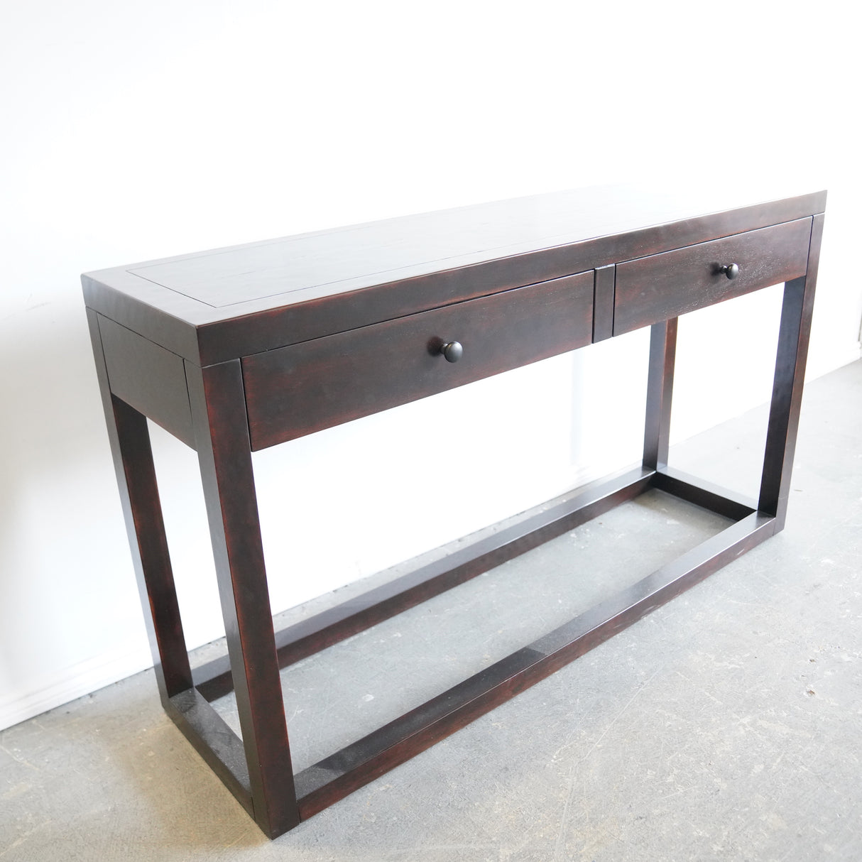 Bernhardt Brunello console table with 2 drawers
