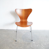 Authentic Vintage Arne Jacobsen "Single" Series 7 chair