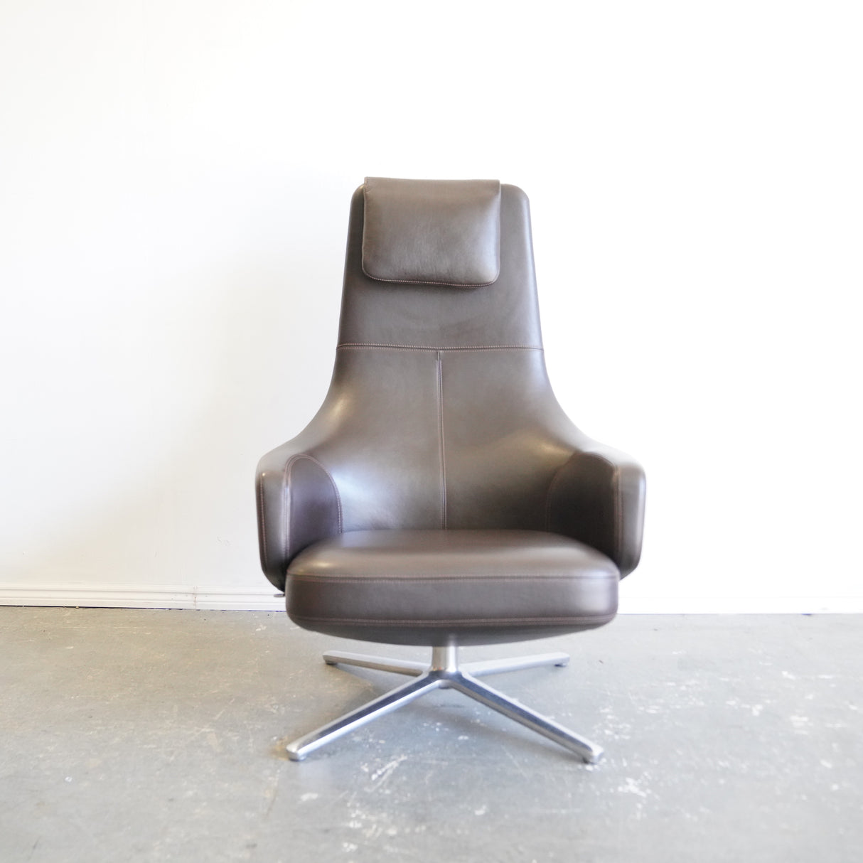 Vitra Repos Recliner chair by Antonio Citterio