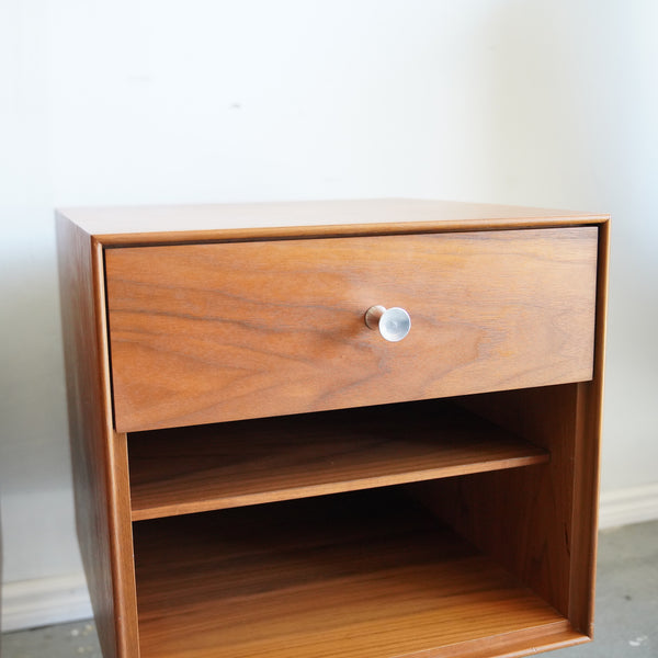 Authentic!  Herman Miller pair of George Nelson Nighstands