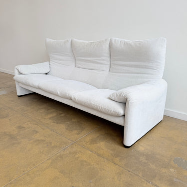 Cassina Maralunga Three-Seater sofa by Vico Magistretti