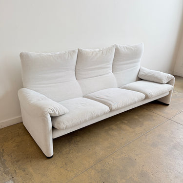 Cassina Maralunga Three-Seater sofa by Vico Magistretti