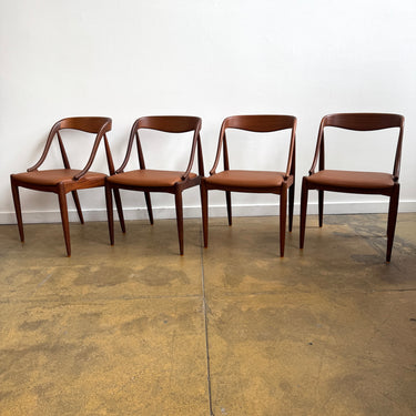 Danish Modern Set of 4 Johannes Andersen Teak Dining Chairs