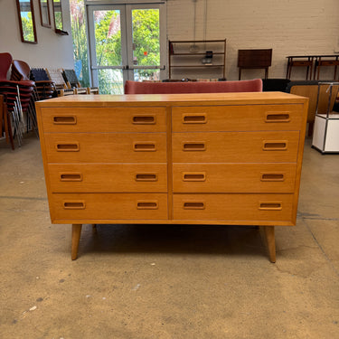 Danish Modern Oakood 8 Drawer dresser by Poul Hundevad