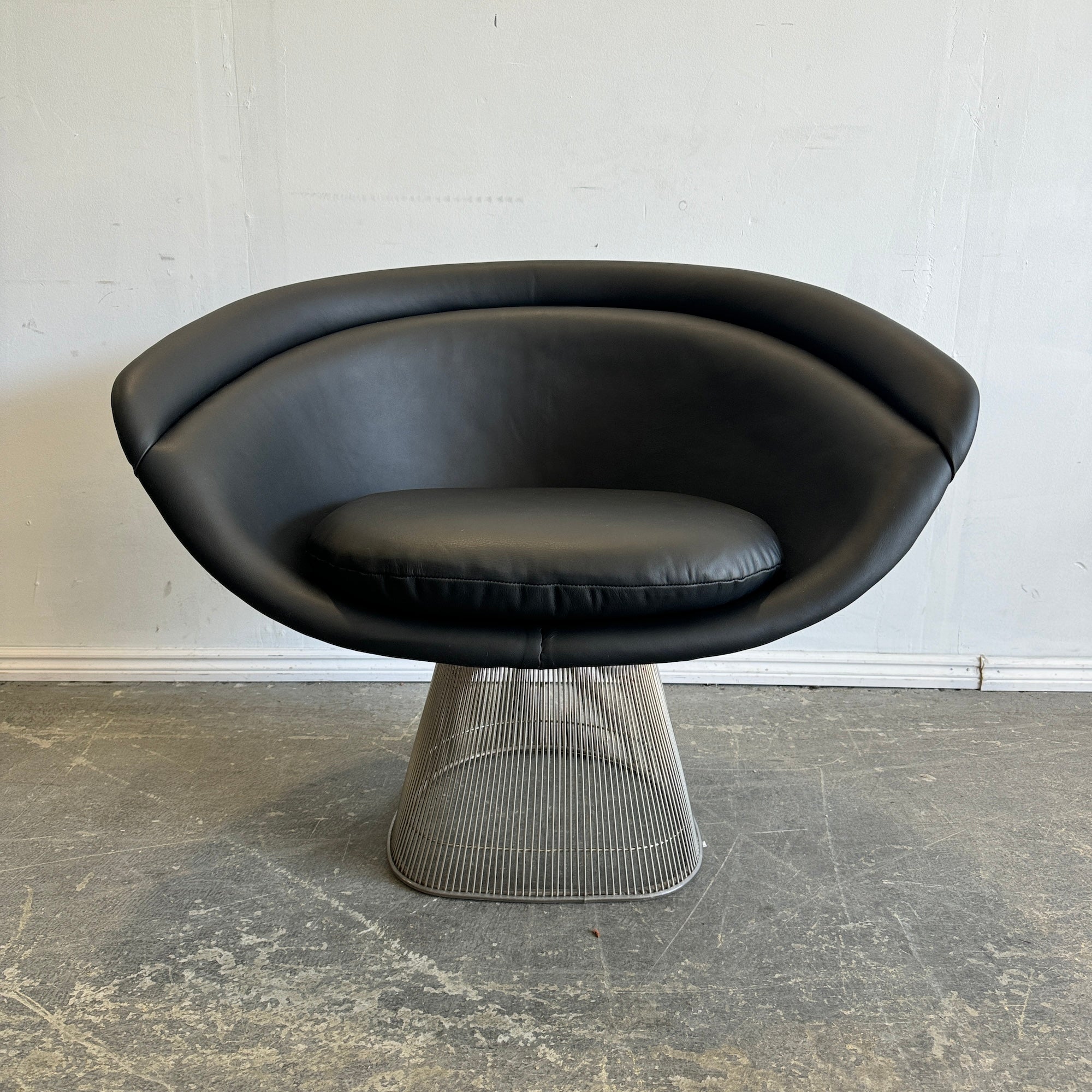Authentic! Knoll Warren Platner Leather Lounge Chair