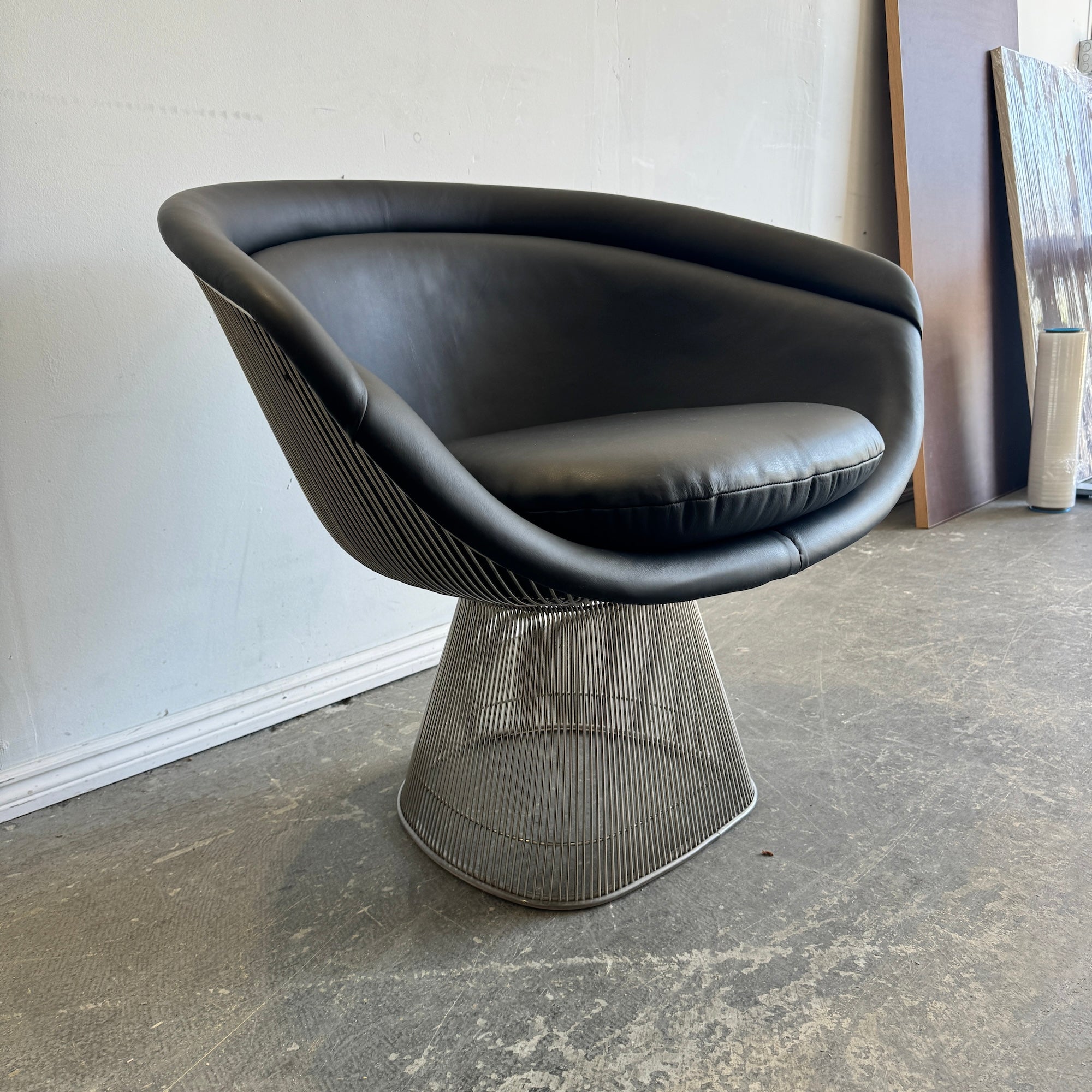 Authentic! Knoll Warren Platner Leather Lounge Chair