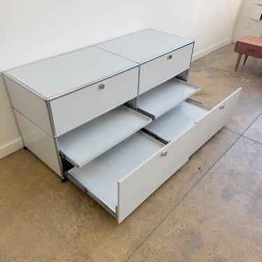 Vintage 1st Generation USM Haller 2X2 fully Enclosed - Light Grey