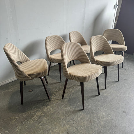 Authentic! Knoll Saarinen Executive set of 6 Side chairs