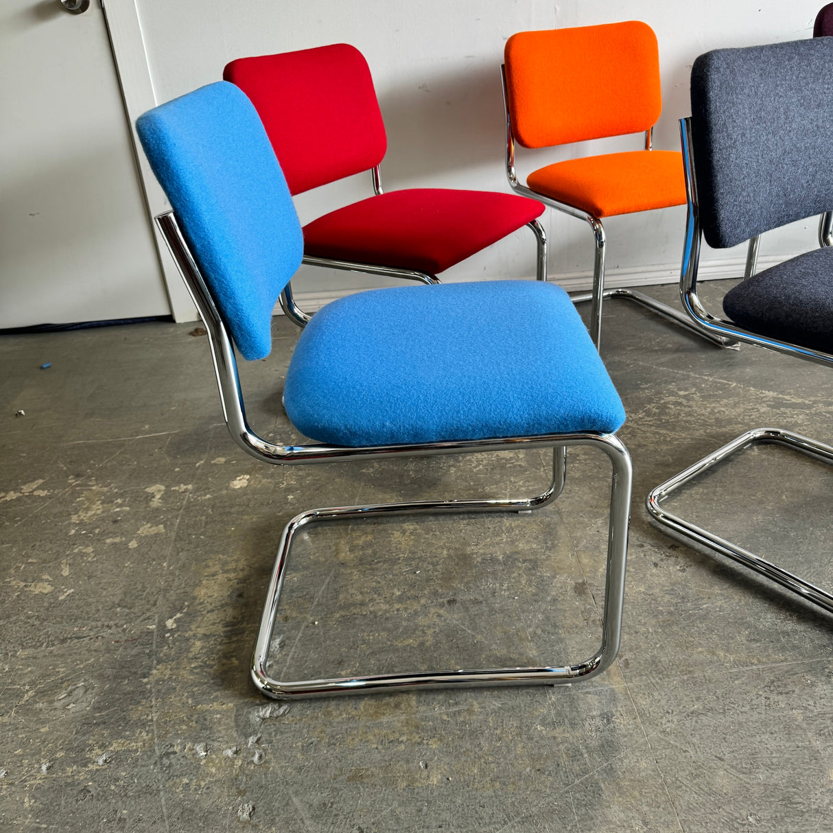 New! Knoll Mercel Breuer Set of 8 Multi color Kvadrat fabric dining chairs