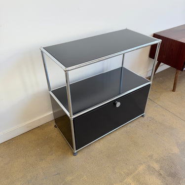 USM Haller Half Size Credenza - Graphite Black