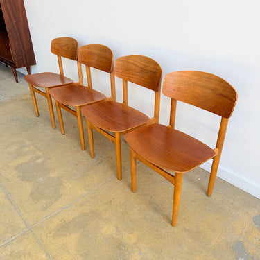 Danish Modern Børge Mogensen Model 122 Dining Chairs for Søborg Møbelfabrik