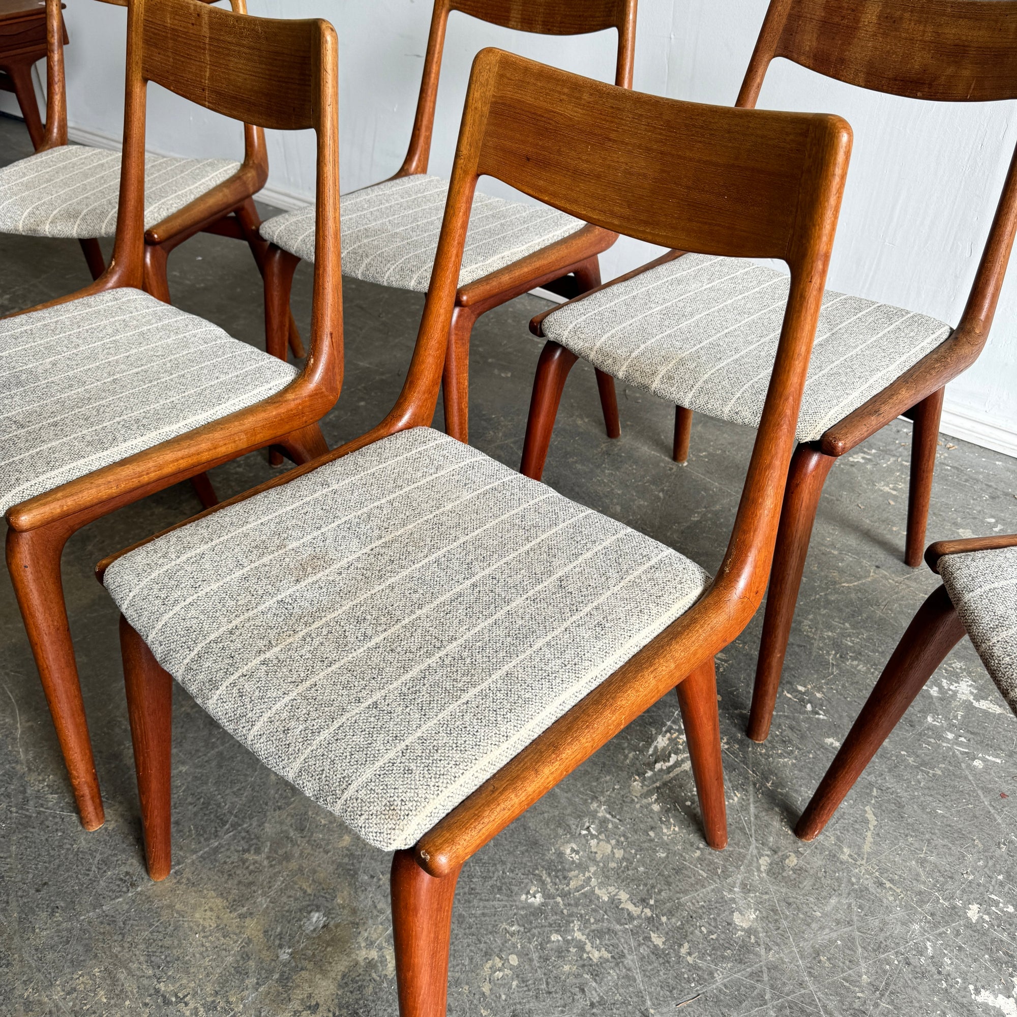 Danish Modern set of 6 "Boomerang" chairs by Alfred Christensen for Slagelse