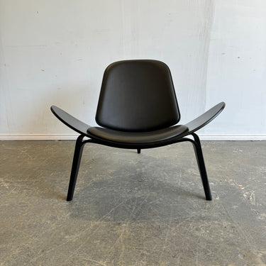 Authentic! Hans Wegner Shell Chair by Carl Hansen & Søn