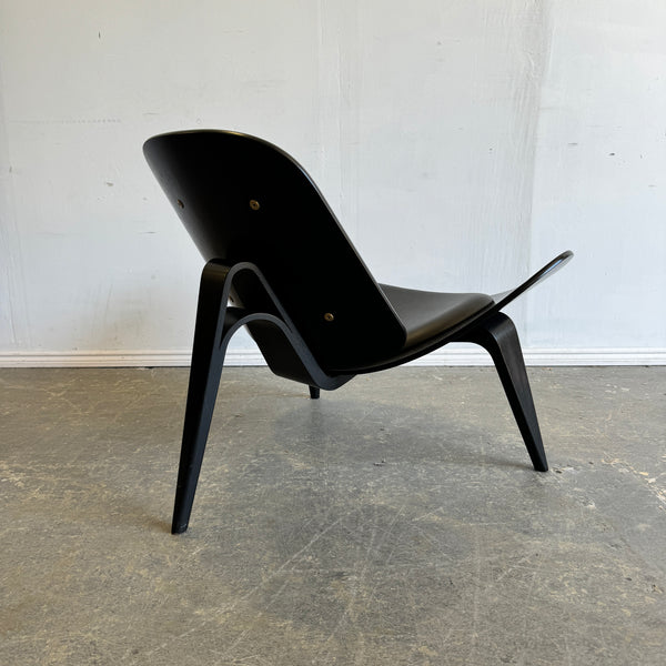 Authentic! Hans Wegner Shell Chair by Carl Hansen & Søn