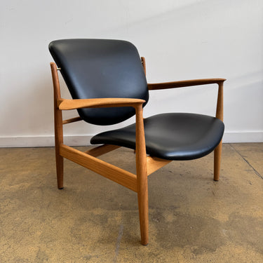 Authentic! Finn Juhl FJ 136 Leather “France Chair"