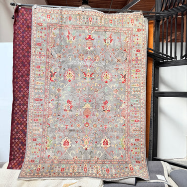 Hand-Knotted Wool Rug with Floral Vine Motif in Soft Gray