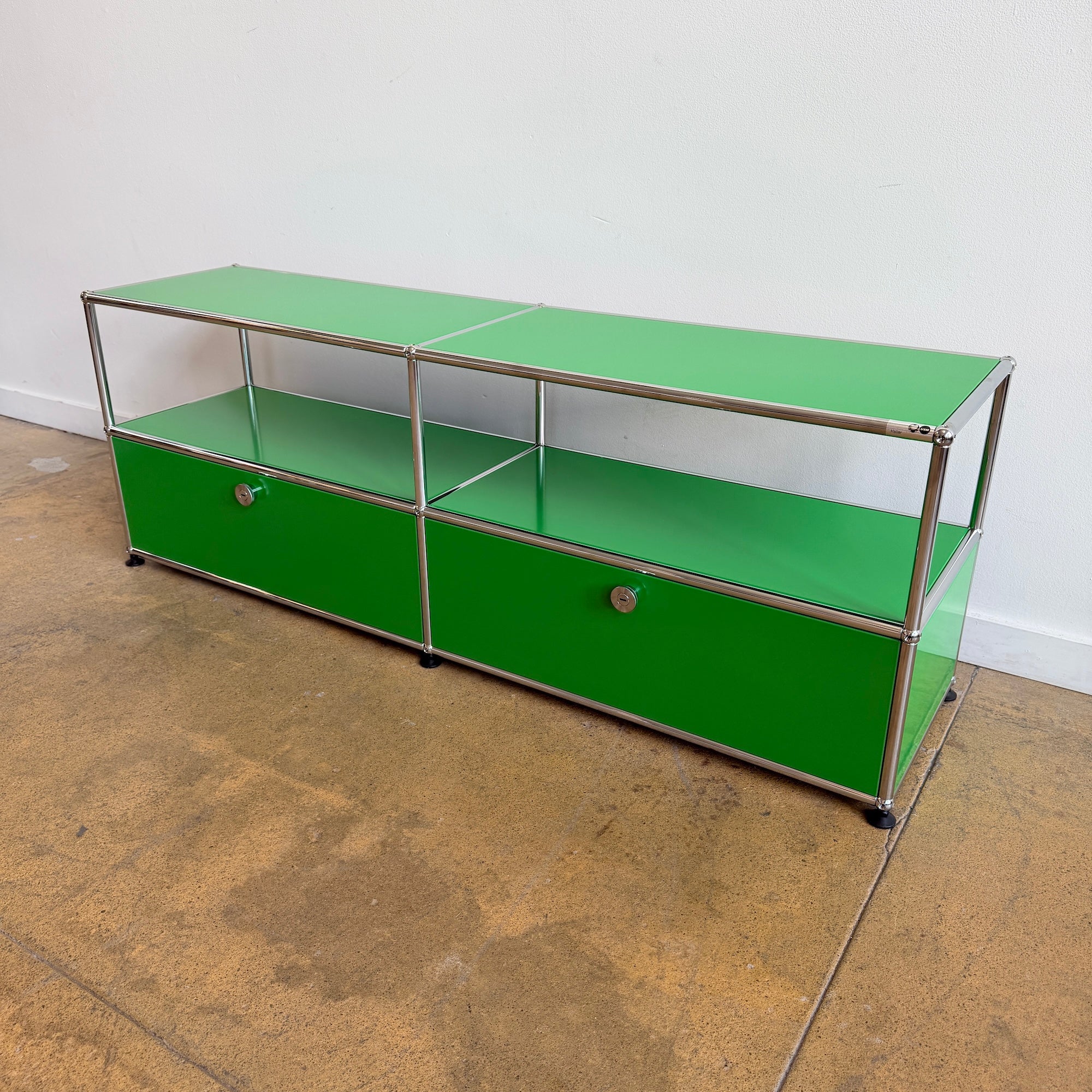 Google Usm Model USM Haller 2X2 Media Console Low 20' - Green – enliven mart