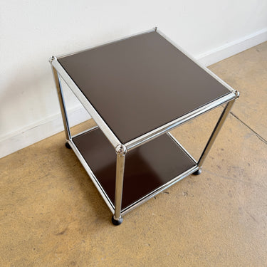 USM Haller side table - Brown