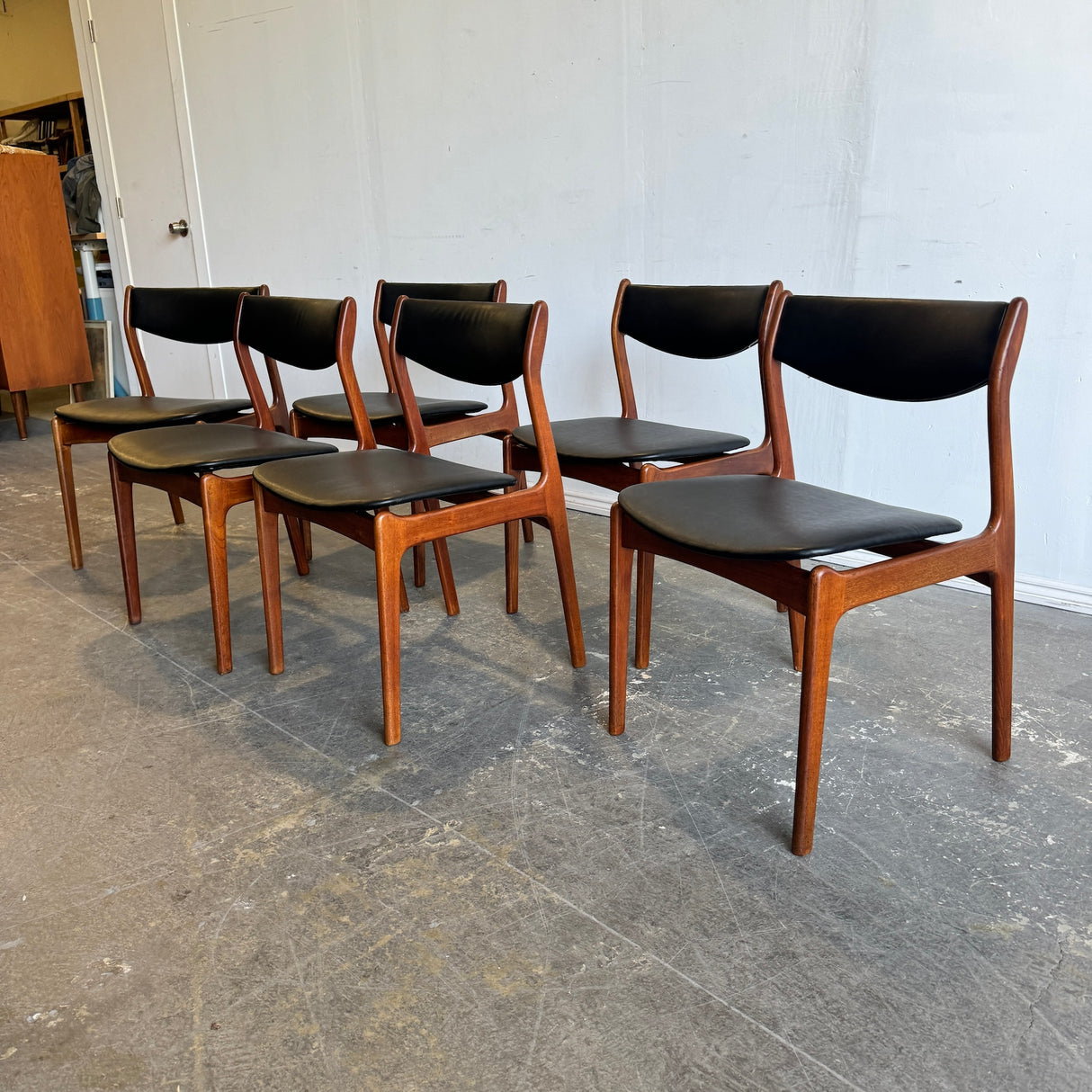 Danish Modern set of 6 Erik Buch teak dining chairs