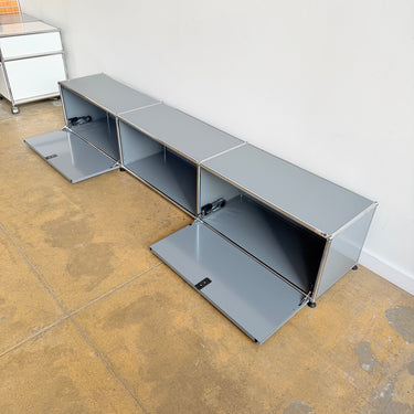 USM Haller Low 3X1 Media Console - Mid Grey