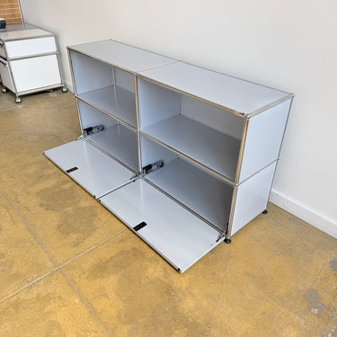 USM Haller 2X2 Fully Enclosed - Silver