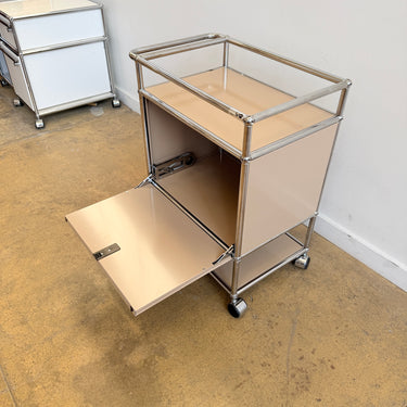 USM Haller Compact Cabinet with Handle & Casters - Beige