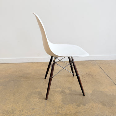 Herman Miller Eames Molded Plastic "Single" Chair