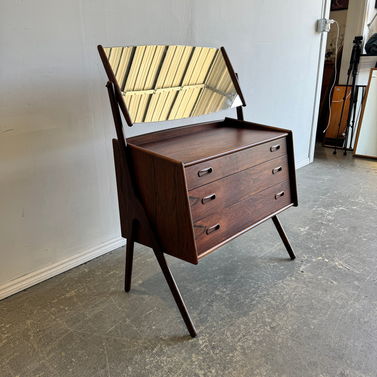 Danish Modern Rare Svend Åge Madsen Rosewood Vanity Dresser For N.B Mobelfabrik