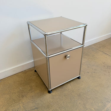 USM Haller Nightstand 14'' - Beige