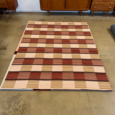 Design Within Reach Willa 8X10 Wool Handloom Rug (New Condition)