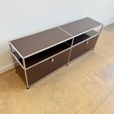 USM Haller 2X2 Media Console 22' - Brown