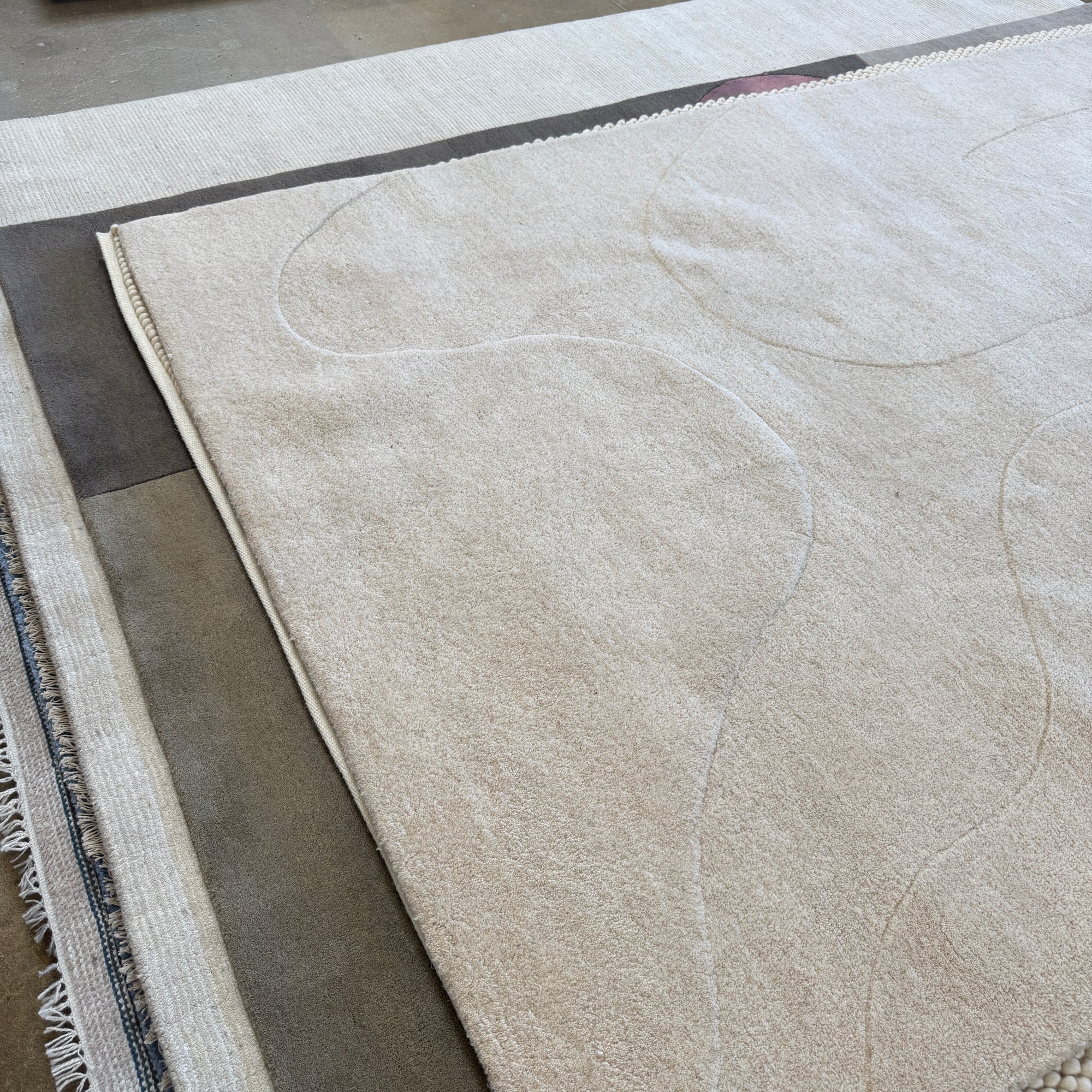 Design Within Reach Onda Handtufted 6X9 Wool Rug