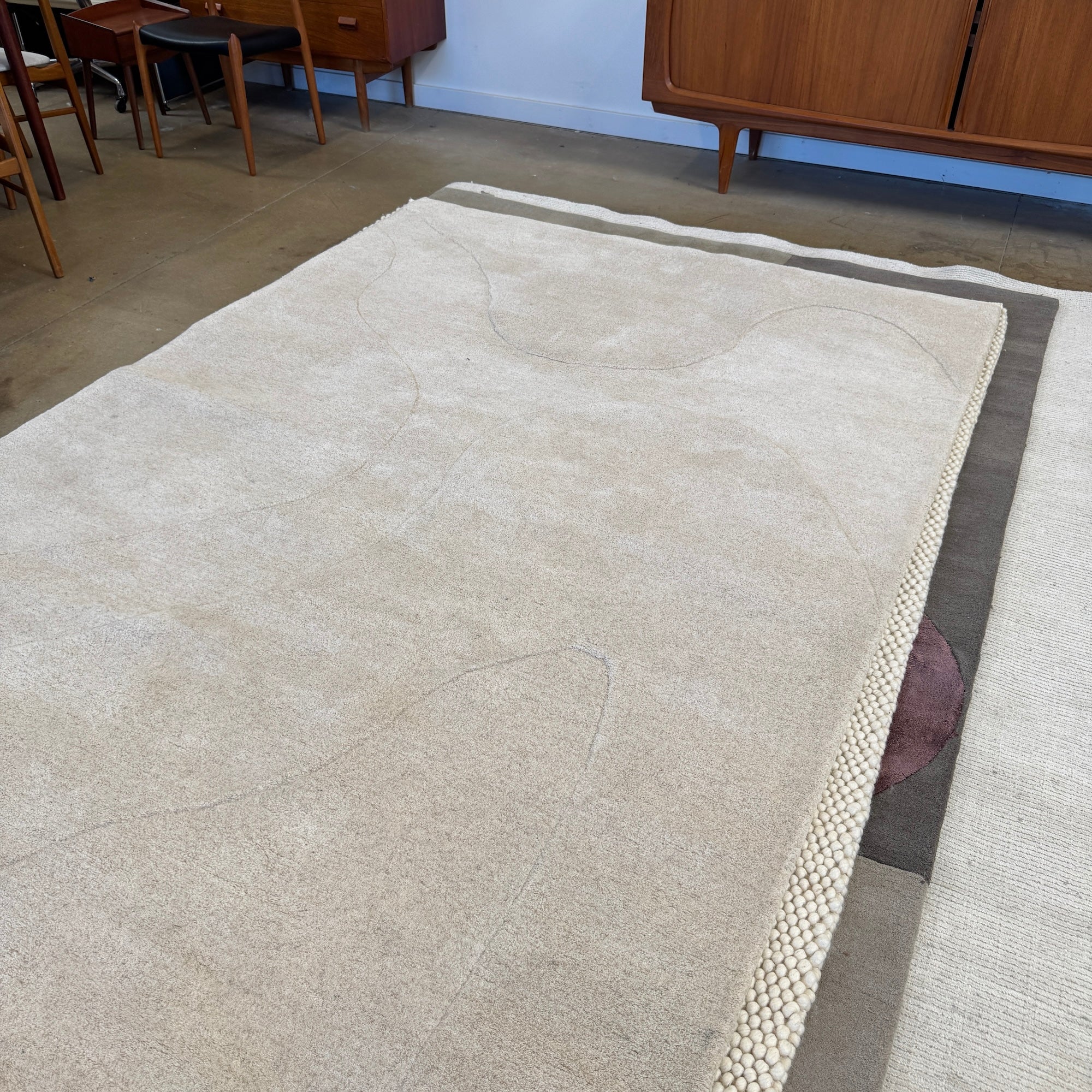 Design Within Reach Onda Handtufted 6X9 Wool Rug