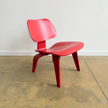 Herman Miller Eames Molded Plywood Lounge Chair Wood Base