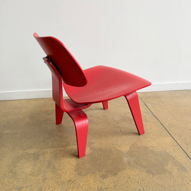 Herman Miller Eames Molded Plywood Lounge Chair Wood Base