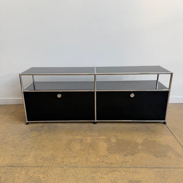 USM Haller 2X2 Media Console 22' - Graphite Black