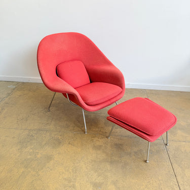 Knoll Eero Saarinen Womb Chair and Ottoman - Classic Boucle