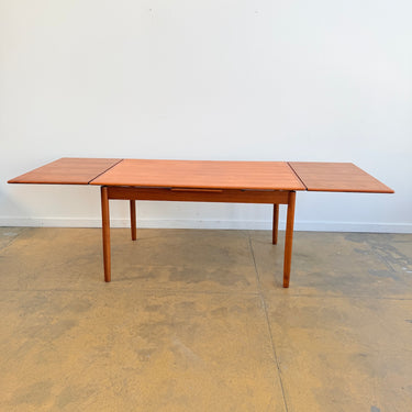 Danish Modern Teak Expandable Dining Table (Refinished)