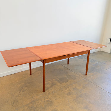 Danish Modern Teak Expandable Dining Table (Refinished)