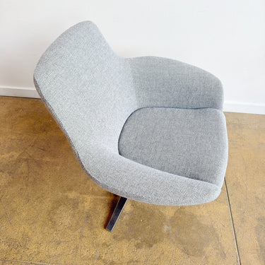 Caolese Bob Swivel Lounge Chair PearsonLloyd