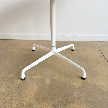Herman Miller Eames Round 36' Table