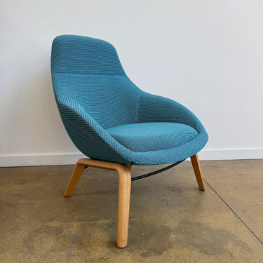 Herman Miller Naughtone Always Lounge chair Wood Base