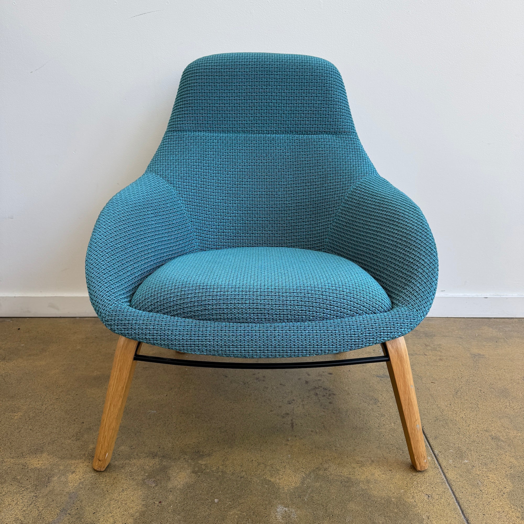 Herman Miller Naughtone Always Lounge chair Wood Base – enliven mart