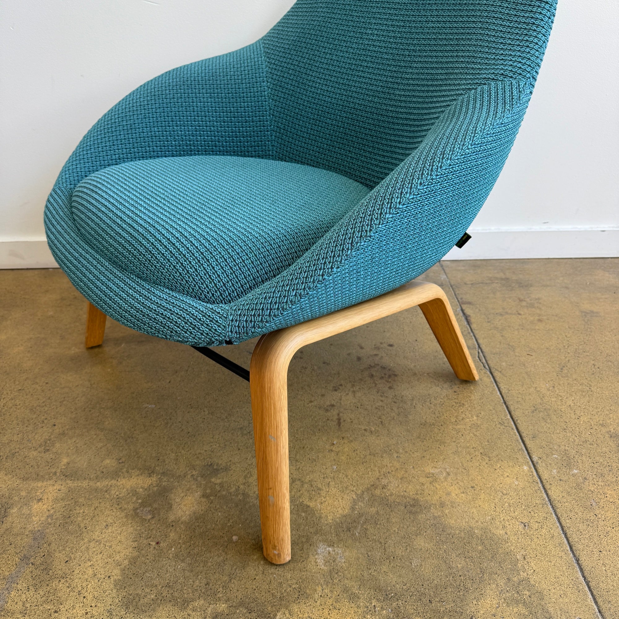 Herman Miller Naughtone Always Lounge chair Wood Base – enliven mart