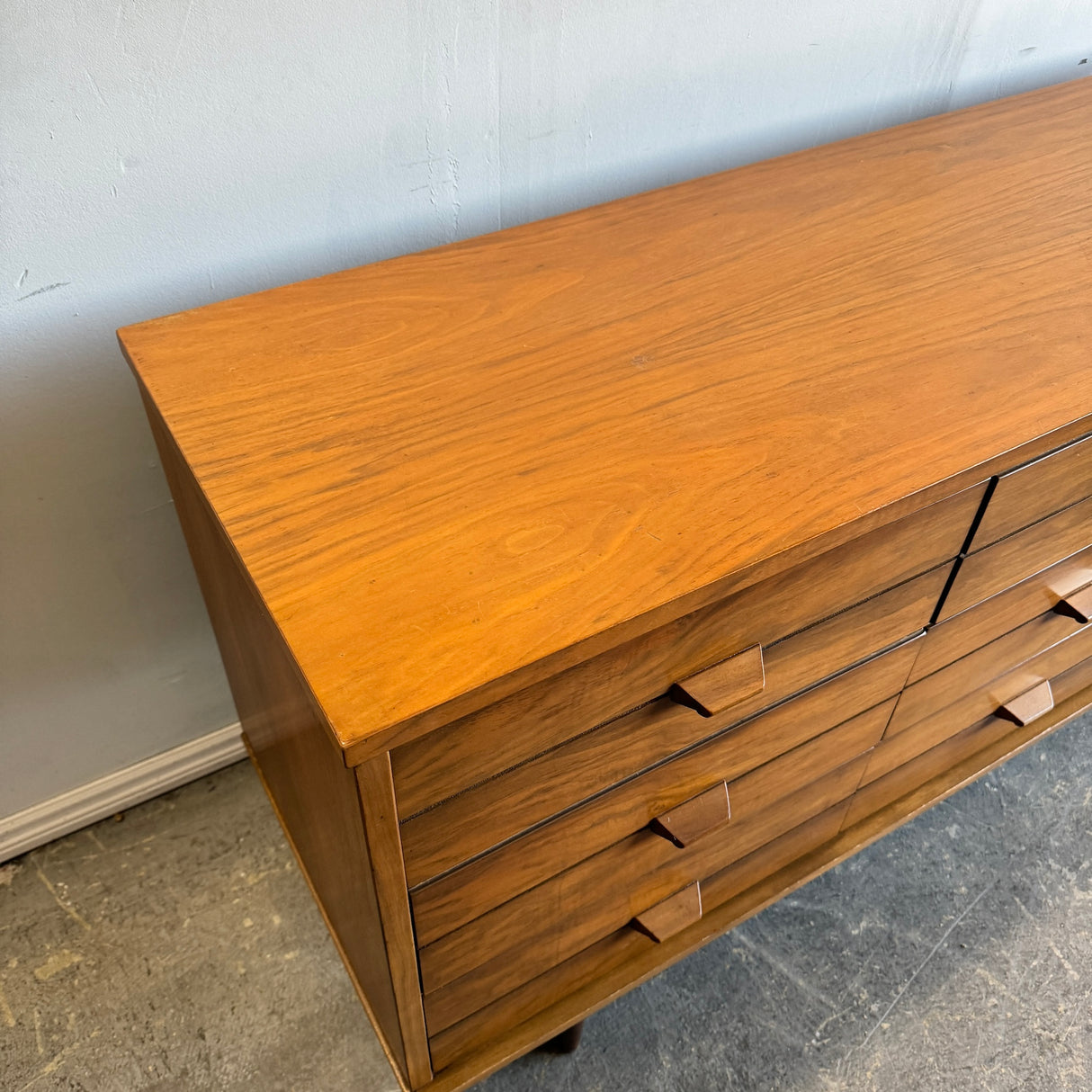 Mid Century Modern 9 drawer low dresser